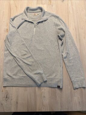 Faherty Light Gray Zip-Up Sweater
